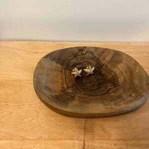 Gold tone Sea star stud earrings